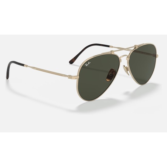 AVIATOR TITANIUMLenses: Green Classic  +  Frame: Gold